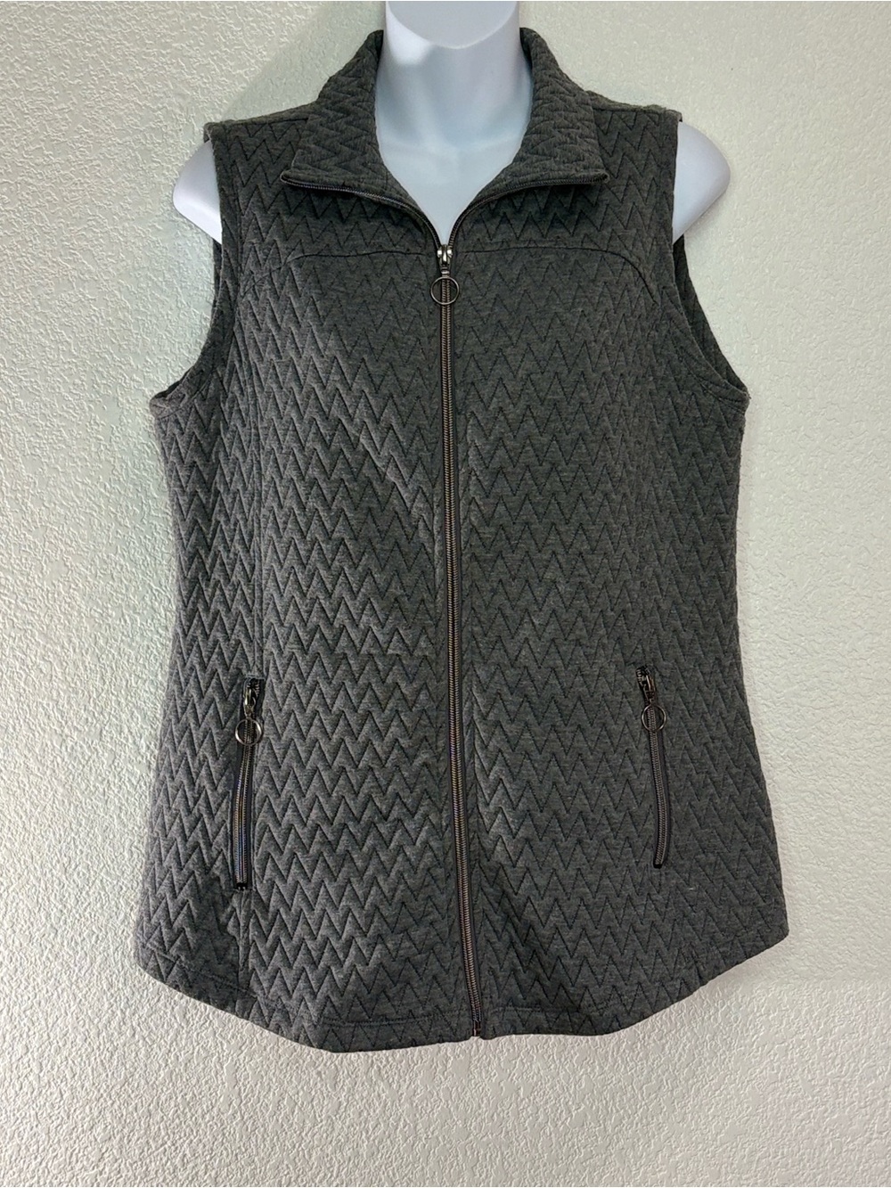 Ruby Rd. Quilted Zip-Front Vest in Charcoal Gray
